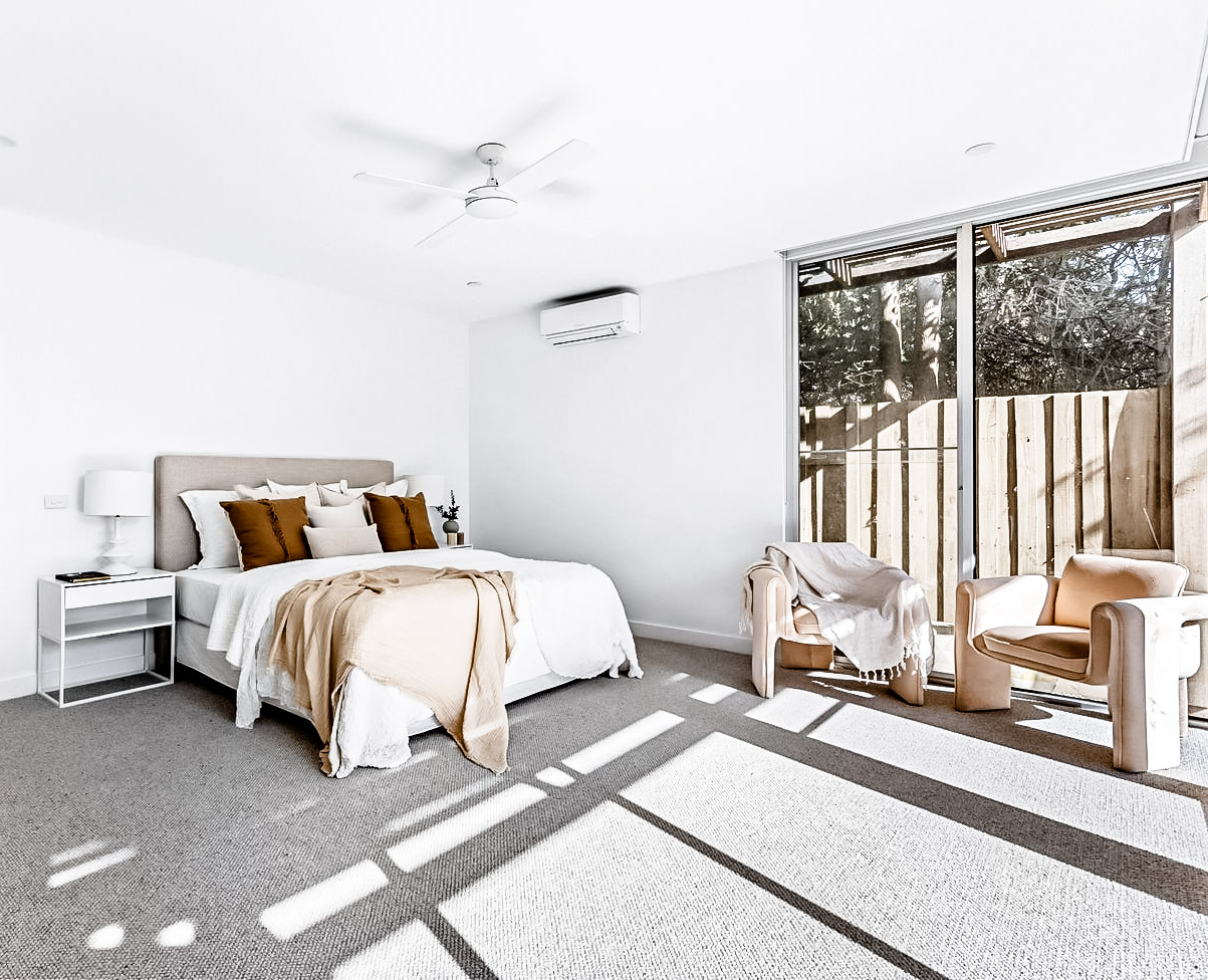 Property-Styling_Portsea_Master-Bedroom